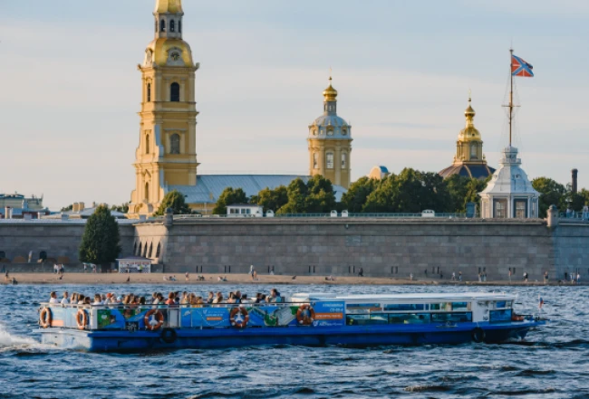 Старт речного сезона в Петербурге 2026: какие водные маршруты открываются весной