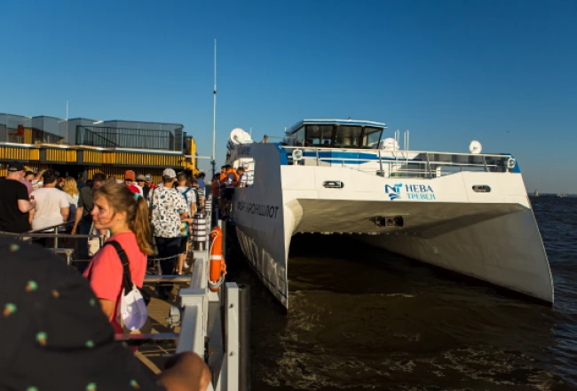 Мы открыли онлайн-продажи билетов на водные прогулки-2026