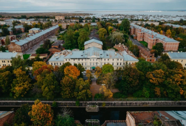 Что посмотреть в Санкт-Петербурге в сентябре-октябре: куда сходить туристу