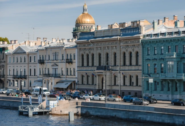 Английская пристань в Санкт-Петербурге: где находится и какие прогулки отсюда отправляются