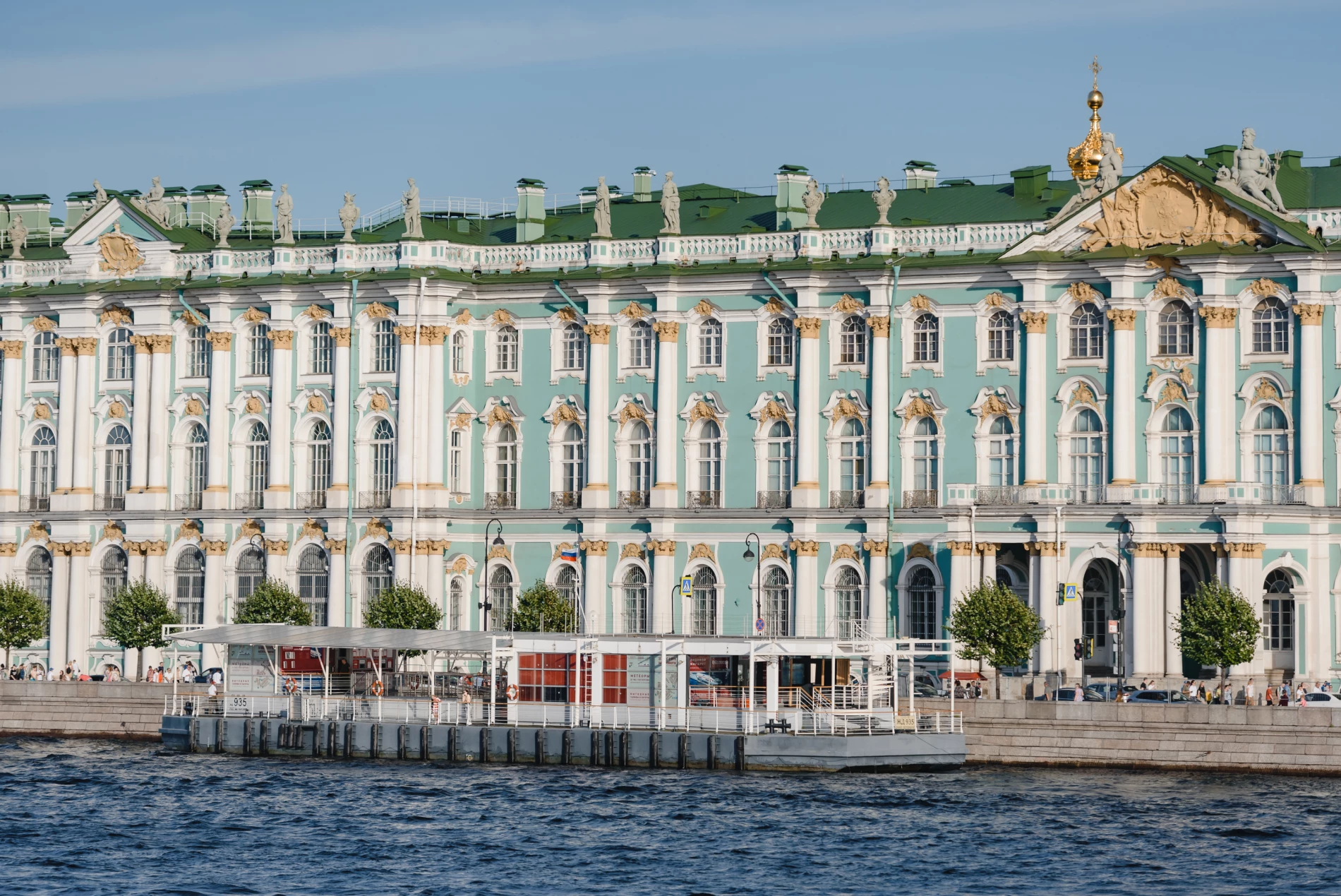 Причал в Санкт-Петербурге, Дворцовая наб., д. 38. Расписание рейсов.