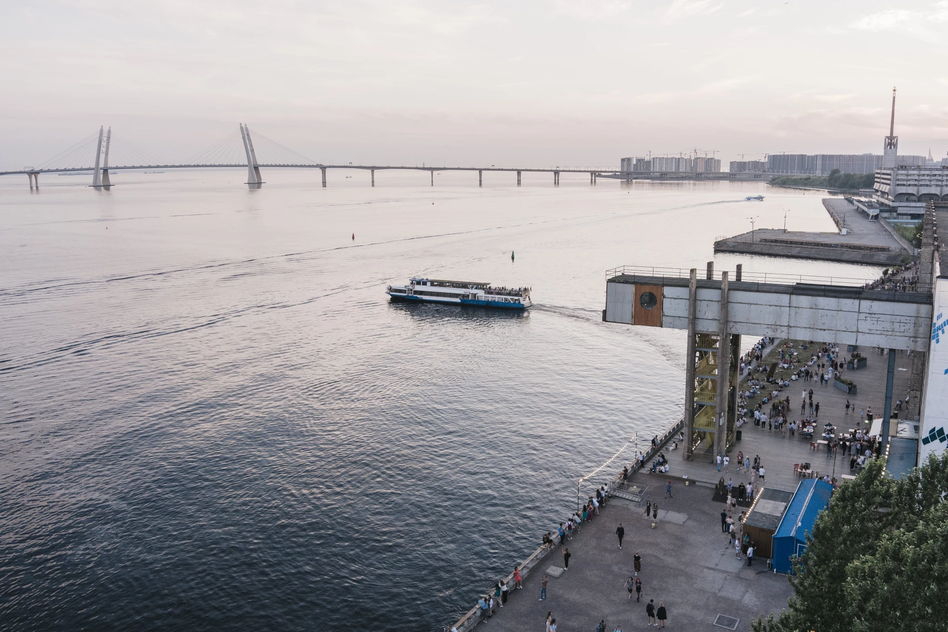 Фото и видео