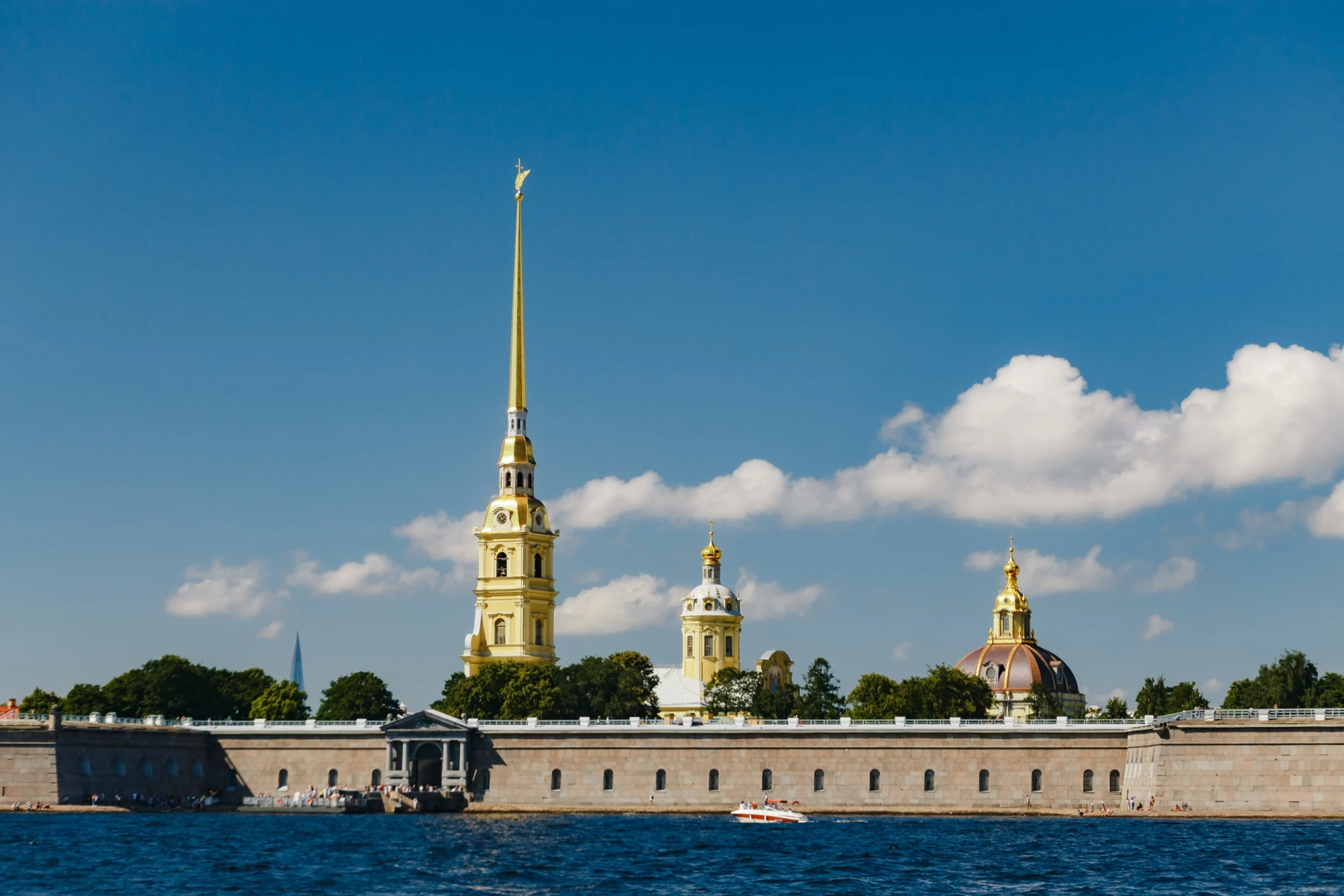 Фото и видео